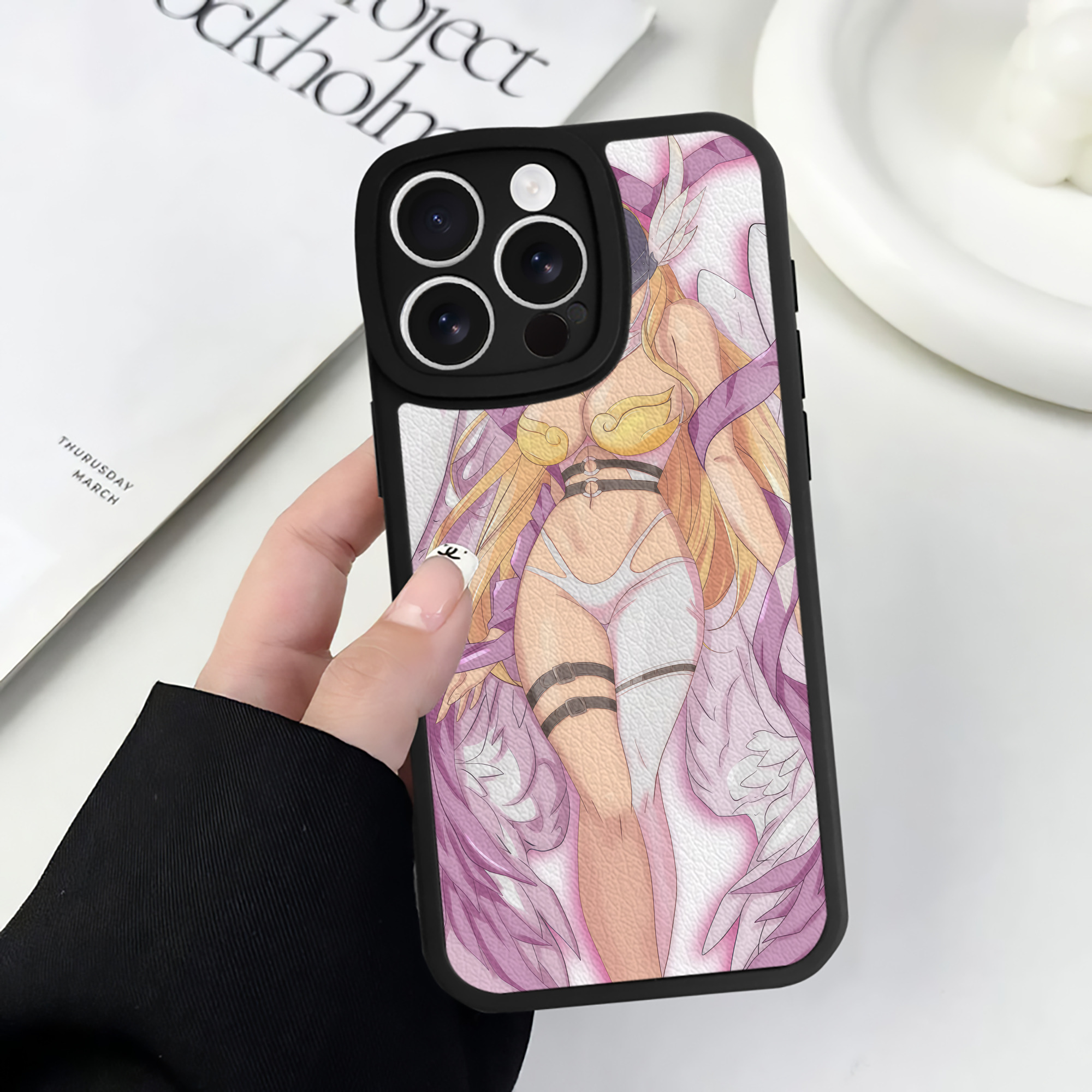 （画像用） Digimon デジタルモンスター/デジモン 【iPhone 16シリーズ対応】シリコンスマホケース（レザー調） 材質：シリコン